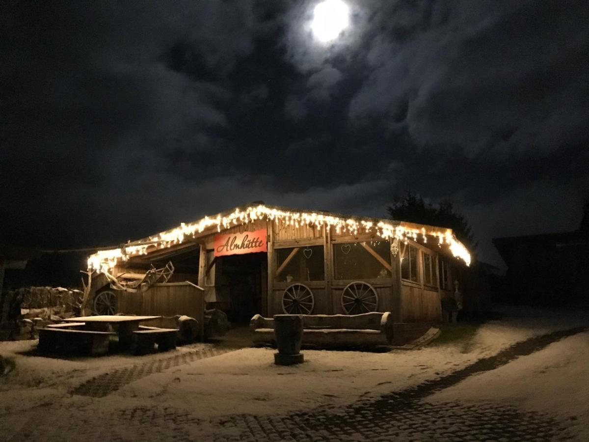 Zur neuen Post Landgasthof Herzogsreut Exterior foto